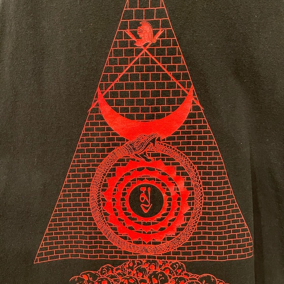 Black scale tank top 2010 xl - Picture 2 of 3